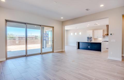 3324 E Robin Ln, Phoenix, AZ 85050 photo 7