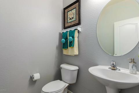 7748 S Abbey Ln, Gilbert, AZ 85298 photo 10