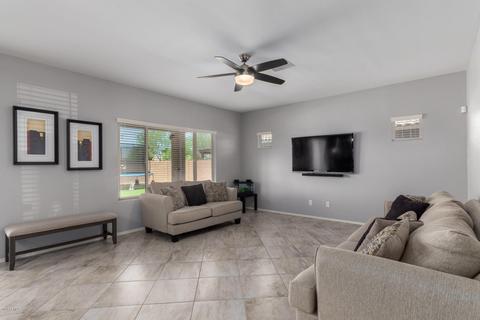 7748 S Abbey Ln, Gilbert, AZ 85298 photo 6
