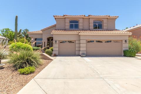 2049 E Amber Ln, Gilbert, AZ 85296 photo 1