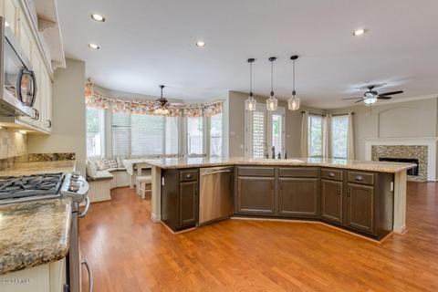 2920 E Millbrae Ln, Gilbert, AZ 85234 photo 10