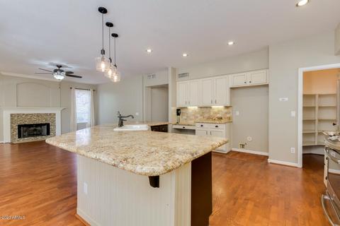 2920 E Millbrae Ln, Gilbert, AZ 85234 photo 11