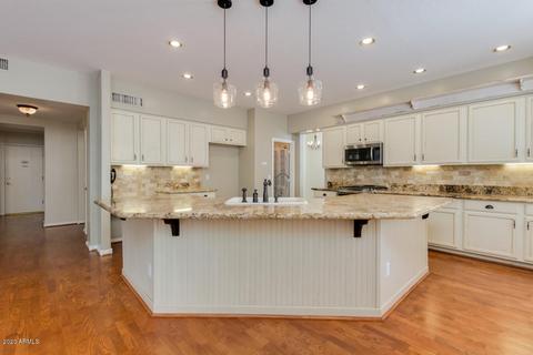 2920 E Millbrae Ln, Gilbert, AZ 85234 photo 8