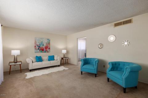 3976 E Becker Ln, Phoenix, AZ 85028 photo 1