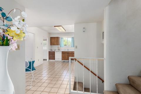 3976 E Becker Ln, Phoenix, AZ 85028 photo 5