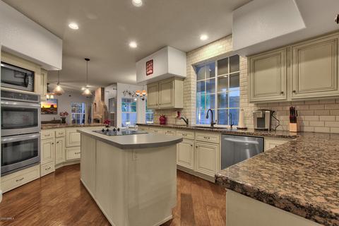 1464 E Amberwood Dr, Phoenix, AZ 85048 photo 5