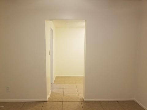 7741 W Weldon Ave, Phoenix, AZ 85033 photo 8