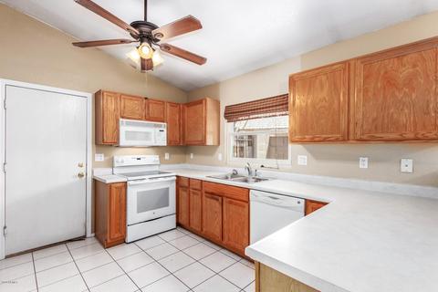 619 W Baylor Ln, Gilbert, AZ 85233 photo 9