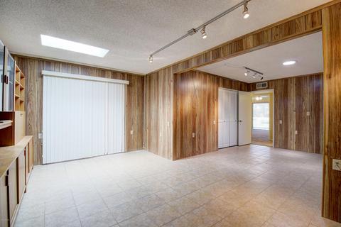 106 Leisure World --, Mesa, AZ 85206 photo 17