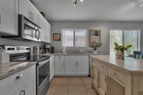 2126 E Williams Dr, Phoenix, AZ 85024 photo 9
