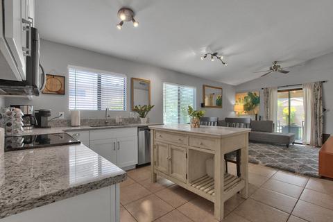 2126 E Williams Dr, Phoenix, AZ 85024 photo 8