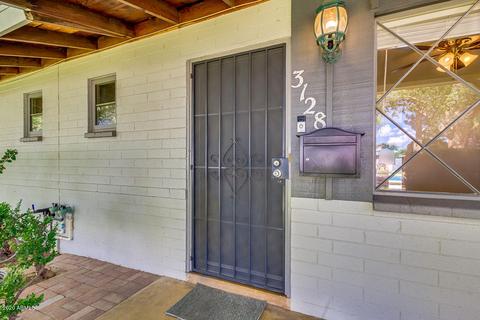 3128 N 41st Pl, Phoenix, AZ 85018 photo 6