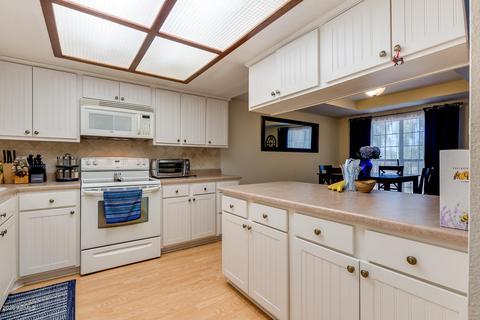 8231 N 21st Dr #E206, Phoenix, AZ 85021 photo 8