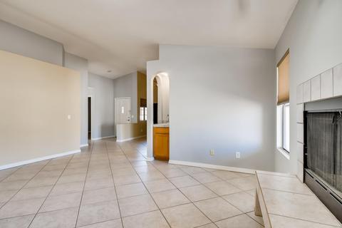 3968 E Verbena Ct, Phoenix, AZ 85044 photo 7