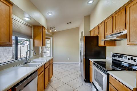 3968 E Verbena Ct, Phoenix, AZ 85044 photo 14