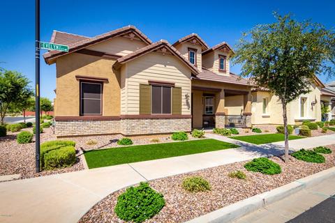 4334 Evelyn St, Gilbert, AZ 85295 photo 3