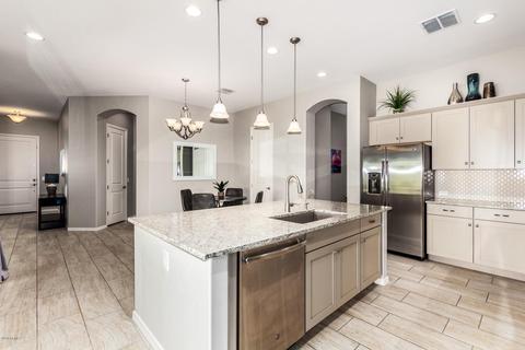 4334 Evelyn St, Gilbert, AZ 85295 photo 10