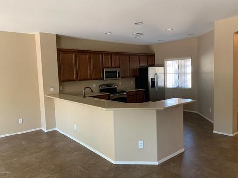 2727 E Lodgepole Dr, Gilbert, AZ 85298 photo 2