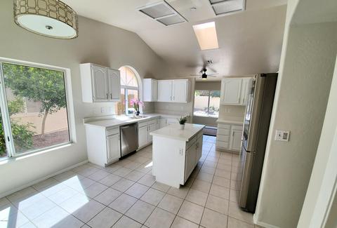4132 E Keresan St, Phoenix, AZ 85044 photo 9