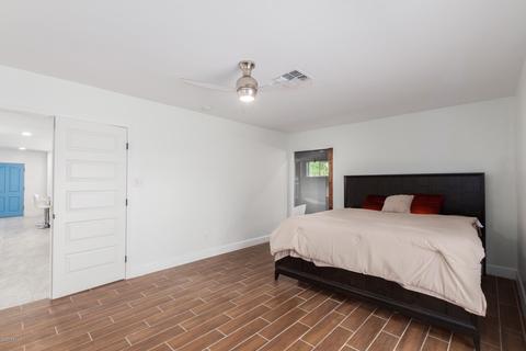 3545 E Cheery Lynn Rd, Phoenix, AZ 85018 photo 6