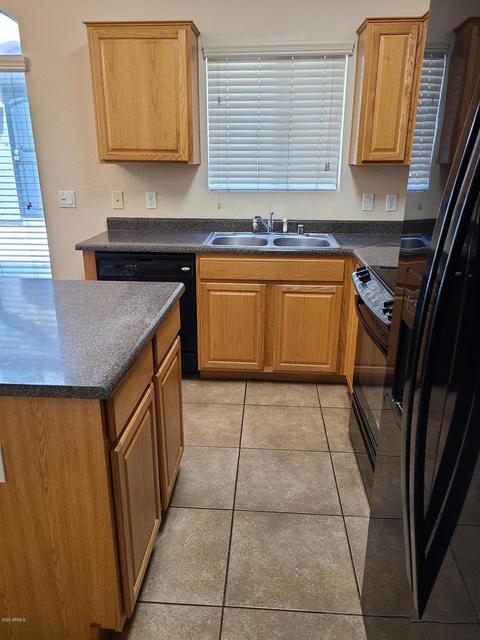 2250 E Deer Valley Rd #52, Phoenix, AZ 85024 photo 8