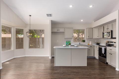 1097 E Orchid Ln, Gilbert, AZ 85296 photo 5