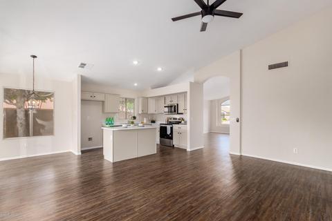 1097 E Orchid Ln, Gilbert, AZ 85296 photo 9