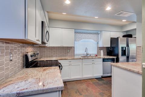 917 E Becker Ln, Phoenix, AZ 85020 photo 10