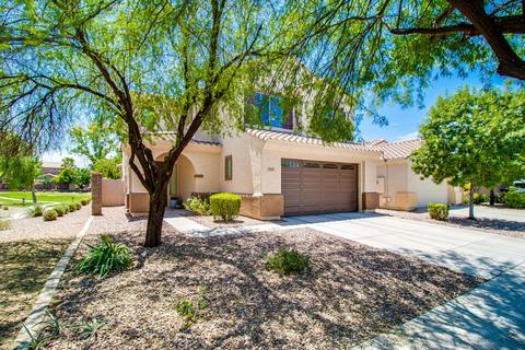 4437 E Los Altos Dr, Gilbert, AZ 85297 photo 1