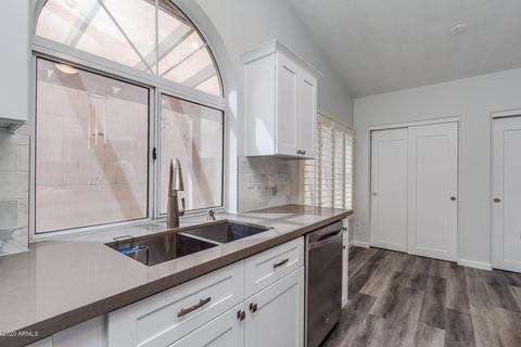 2301 E Rockledge Rd, Phoenix, AZ 85048 photo 14