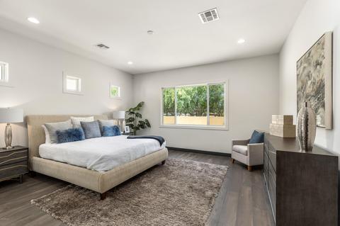 3915 E Sheila Ln, Phoenix, AZ 85018 photo 13