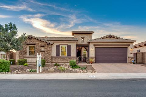 852 E Parkview Dr, Gilbert, AZ 85295 photo 3