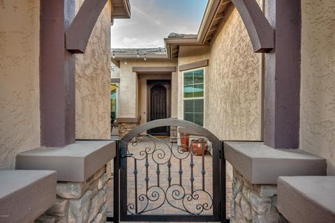 852 E Parkview Dr, Gilbert, AZ 85295 photo 5