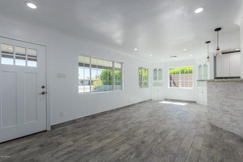2521 E Cheery Lynn Rd, Phoenix, AZ 85016 photo 4