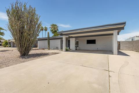 2916 E Corrine Dr, Phoenix, AZ 85032 photo 2