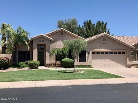 2308 E Amber Ln, Gilbert, AZ 85296 photo 2