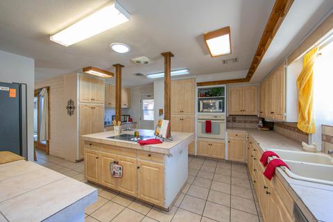 4693 E Robert Smith Ln, Hereford, AZ 85615 photo 11