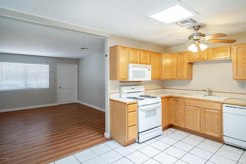 1329 E Becker Ln, Phoenix, AZ 85020 photo 9