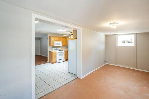 1329 E Becker Ln, Phoenix, AZ 85020 photo 15