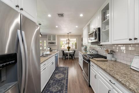 3426 E Mercer Ln, Phoenix, AZ 85028 photo 9