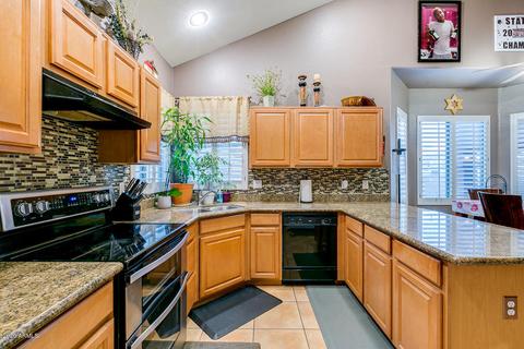 3462 E Caleb Way, Gilbert, AZ 85234 photo 7