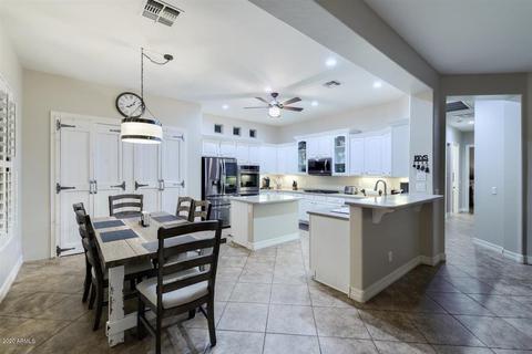 4381 S Summit St, Gilbert, AZ 85297 photo 9