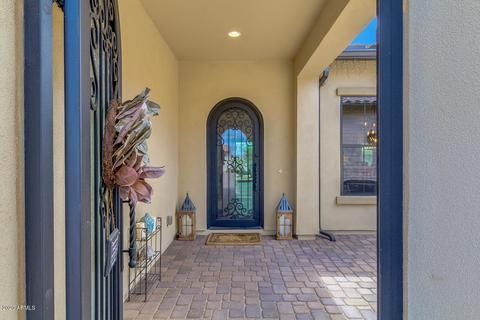 7621 S Peppertree Dr, Gilbert, AZ 85298 photo 5