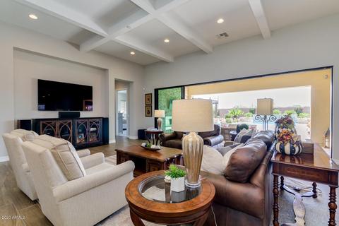 7621 S Peppertree Dr, Gilbert, AZ 85298 photo 10