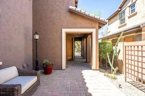 3936 E Half Hitch Pl, Phoenix, AZ 85050 photo 6