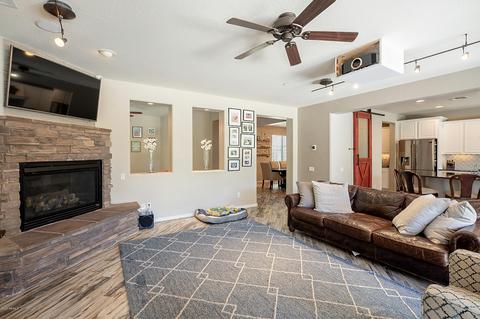 3936 E Half Hitch Pl, Phoenix, AZ 85050 photo 23