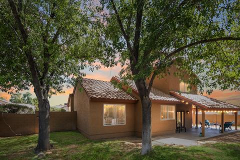 3602 E Taro Ln, Phoenix, AZ 85050 photo 2