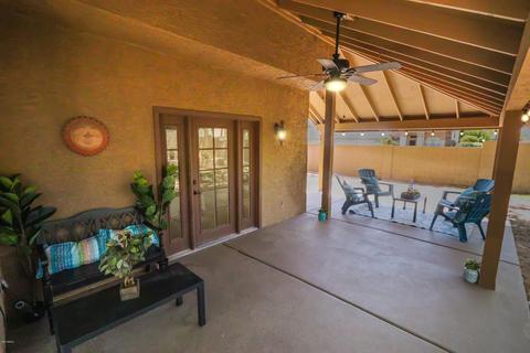 3602 E Taro Ln, Phoenix, AZ 85050 photo 4