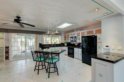 2901 E Michigan Ave, Phoenix, AZ 85032 photo 9