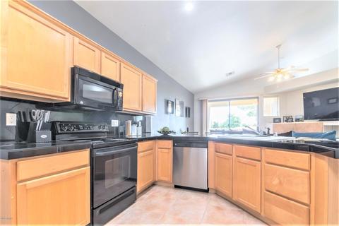 3238 E Maldonado Dr, Phoenix, AZ 85042 photo 5
